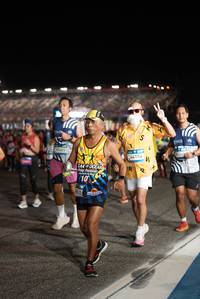 BIB: 7401, 75177
                            <button type="button" onclick="openModal(23018546)" class="btn btn-primary btn-sm float-right btn-popup" data-toggle="modal" data-target=".modal-high-quality">
                        <i class="fas fa-shopping-cart"></i> Add to Cart
                    </button>
                                            <button type="button" onclick="isThisMe(23018546, true)" class="btn btn-success btn-sm float-right btn-popup btn-isme hidden" data-toggle="tooltip" data-placement="bottom" title="นี่คือรูปของคุณใช่ไหม คลิกที่นี่เพื่อเอาเข้าอัลบั้ม">
                        <i class="fas fa-plus"></i> Add to album
                    </button>
                    <button type="button" onclick="isThisMe(23018546, false)" class="btn btn-warning btn-sm float-right btn-popup btn-isnotme hidden">
                        <i class="fas fa-ban"></i> Remove from album
                    </button>